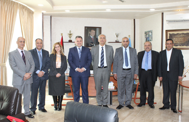 isra university جامعة الإسراء